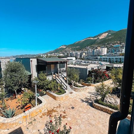 Aqua Holiday Apartments Vlorë Buitenkant foto